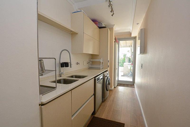 3 Bedroom Property for Sale in Dolphin Beach Western Cape